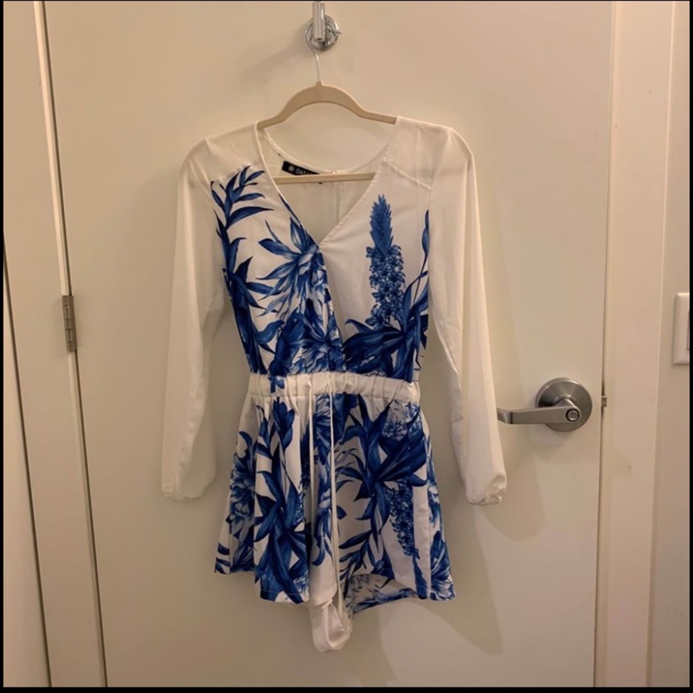 Long sleeve Short Romper